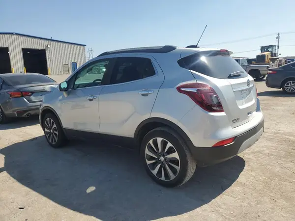 KL4CJASBXMB339271 2021 BUICK ENCORE - Image 2