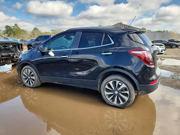 KL4CJASM1MB361273 2021 BUICK ENCORE - Image 2