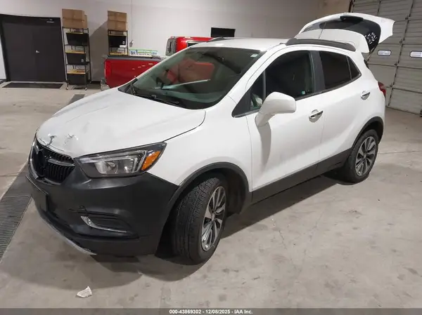 KL4CJASM1NB518737 2022 BUICK ENCORE - Image 2
