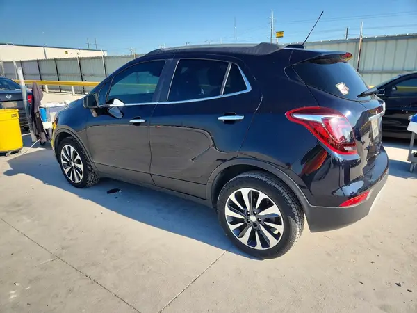 KL4CJASM2NB547261 2022 BUICK ENCORE - Image 2