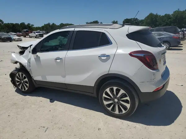 KL4CJASM3NB553523 2022 BUICK ENCORE - Image 2
