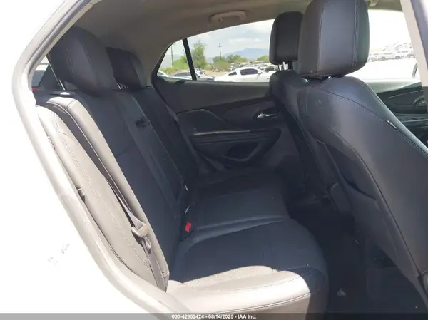 KL4CJASM4NB500278 2022 BUICK ENCORE - Image 8