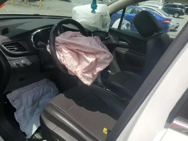 KL4CJASM4NB546225 2022 BUICK ENCORE - Image 8
