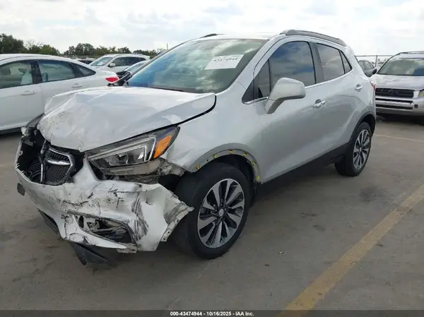 KL4CJASM6NB516675 2022 BUICK ENCORE - Image 2