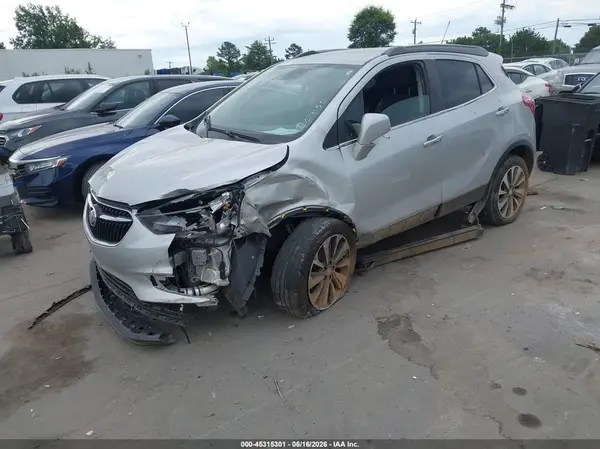 KL4CJASM6NB519155 2022 BUICK ENCORE - Image 2