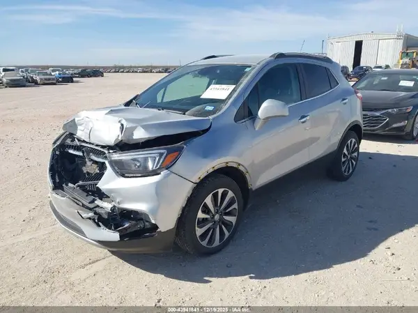 KL4CJASM7NB515521 2022 BUICK ENCORE - Image 2
