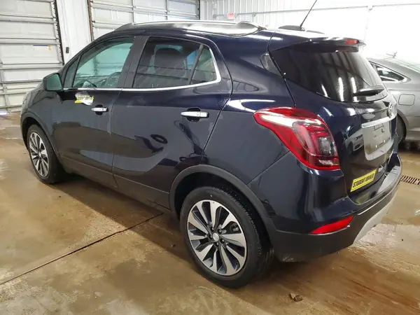 KL4CJASM7NB568607 2022 BUICK ENCORE - Image 2