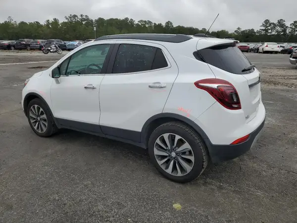 KL4CJASM8NB507945 2022 BUICK ENCORE - Image 2