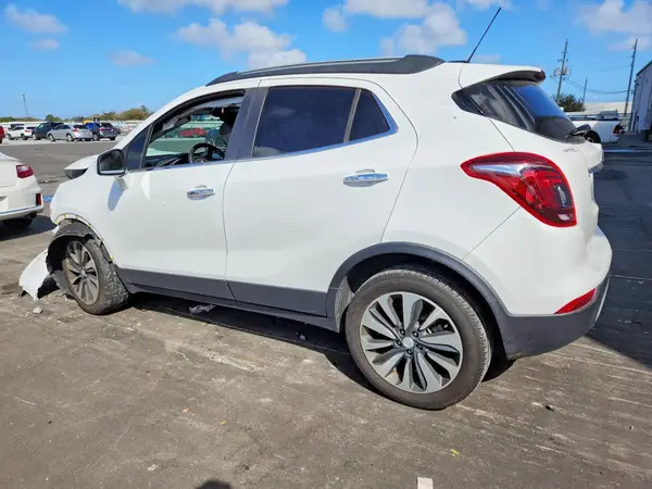KL4CJASM8NB509131 2022 BUICK ENCORE - Image 2