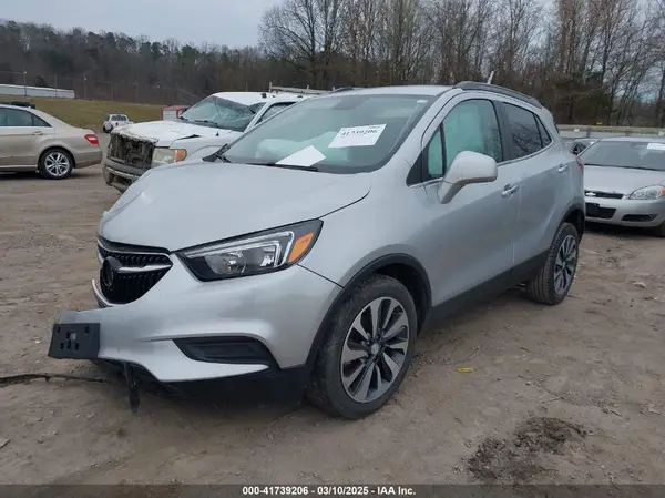 KL4CJASM8NB535891 2022 BUICK ENCORE - Image 2