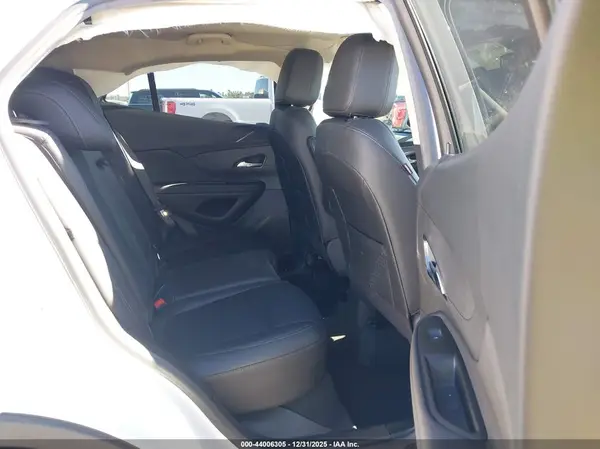 KL4CJASM8NB568888 2022 BUICK ENCORE - Image 8