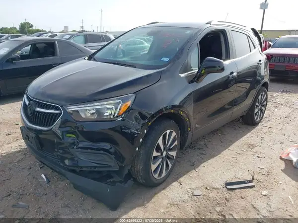 KL4CJASM9NB500440 2022 BUICK ENCORE - Image 2