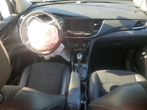 KL4CJASMXNB548223 2022 BUICK ENCORE - Image 8