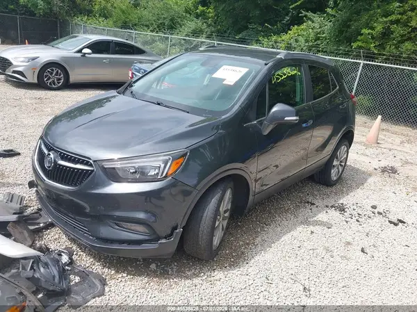 KL4CJBSB0HB004287 2017 BUICK ENCORE - Image 2
