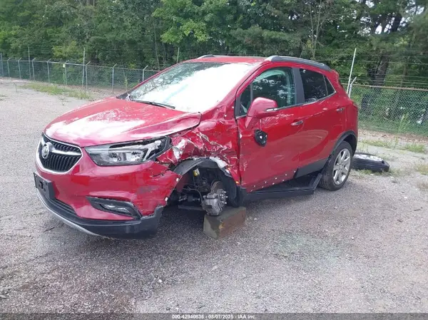 KL4CJBSB0JB579690 2018 BUICK ENCORE - Image 2
