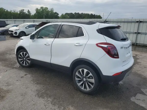 KL4CJBSB0JB662715 2018 BUICK ENCORE - Image 2