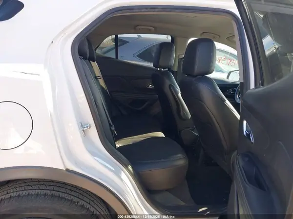 KL4CJBSB1GB725765 2016 BUICK ENCORE - Image 8