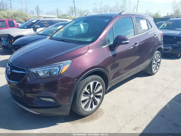 KL4CJBSB1JB563708 2018 BUICK ENCORE - Image 2