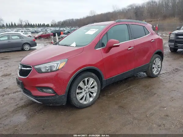 KL4CJBSB1JB576247 2018 BUICK ENCORE - Image 2