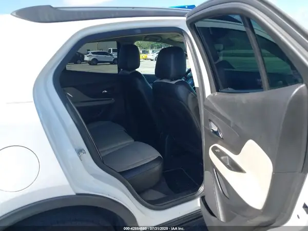 KL4CJBSB1JB630243 2018 BUICK ENCORE - Image 8