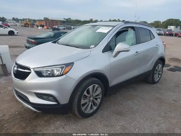 KL4CJBSB2HB002072 2017 BUICK ENCORE - Image 2