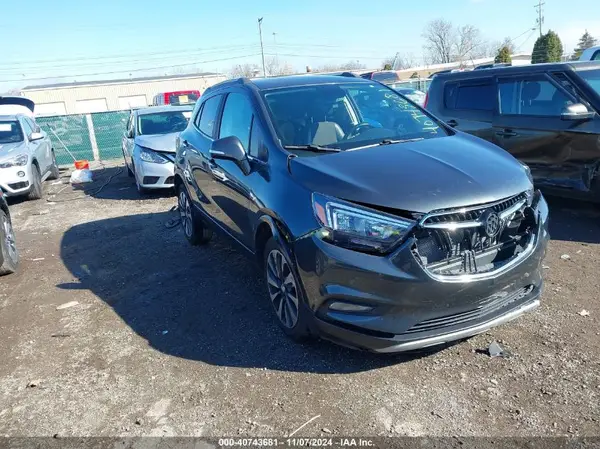 KL4CJBSB2JB620255 2018 BUICK ENCORE - Image 1
