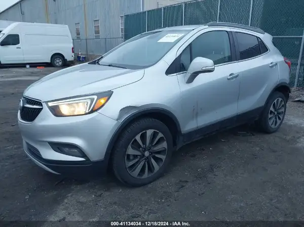 KL4CJBSB2JB630722 2018 BUICK ENCORE - Image 2