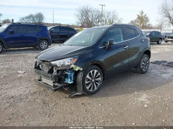 KL4CJBSB2JB655510 2018 BUICK ENCORE - Image 2