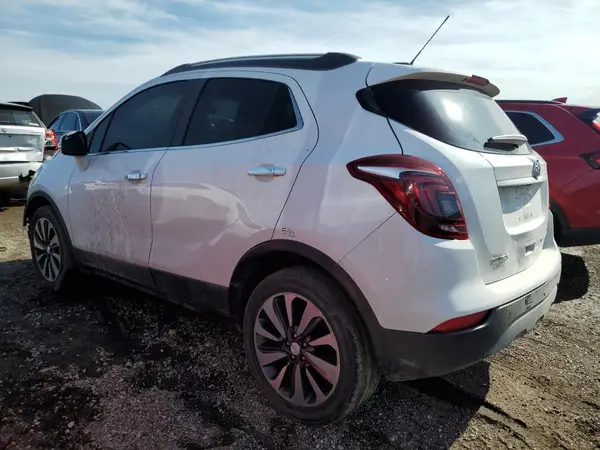 KL4CJBSB3HB025621 2017 BUICK ENCORE - Image 2