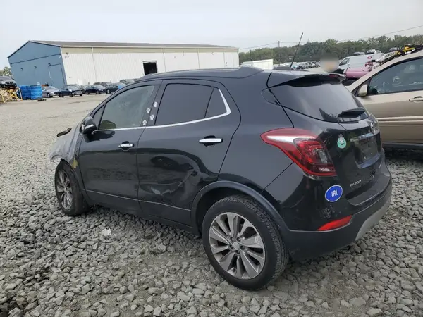 KL4CJBSB3JB525428 2018 BUICK ENCORE - Image 2