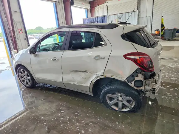 KL4CJBSB4HB105400 2017 BUICK ENCORE - Image 2