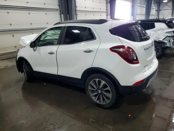 KL4CJBSB4HB236682 2017 BUICK ENCORE - Image 2