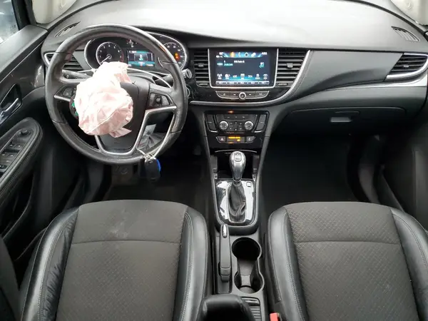 KL4CJBSB4HB236682 2017 BUICK ENCORE - Image 8
