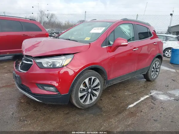 KL4CJBSB4JB580342 2018 BUICK ENCORE - Image 2