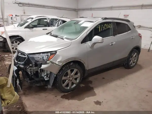 KL4CJBSB5HB035647 2017 BUICK ENCORE - Image 2