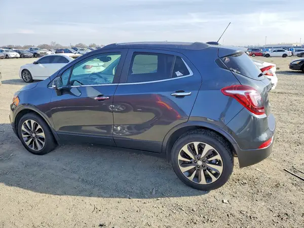 KL4CJBSB6JB603684 2018 BUICK ENCORE - Image 2