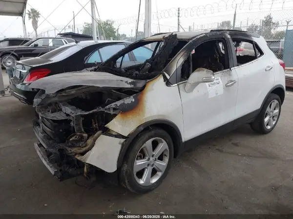 KL4CJBSB7GB535680 2016 BUICK ENCORE - Image 2