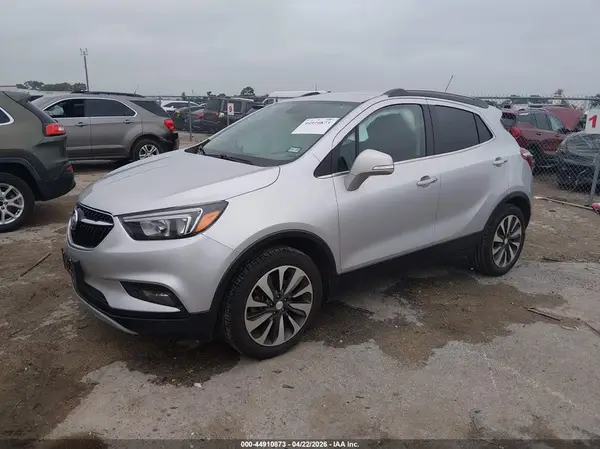 KL4CJBSB8HB027915 2017 BUICK ENCORE - Image 2