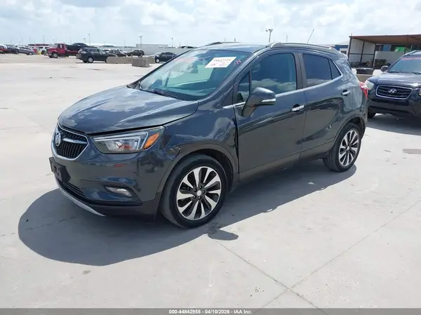 KL4CJBSB8HB039501 2017 BUICK ENCORE - Image 2