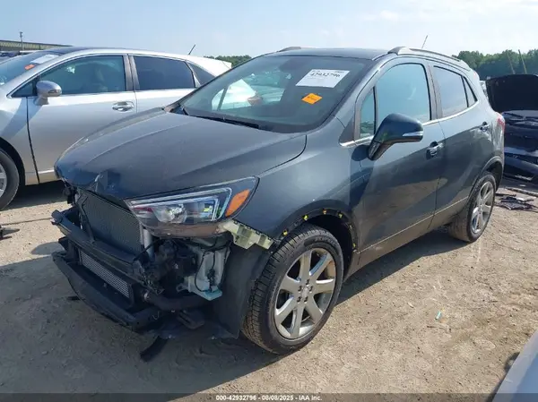 KL4CJBSB8HB081151 2017 BUICK ENCORE - Image 2