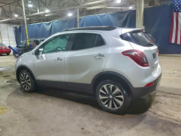 KL4CJBSB8JB690679 2018 BUICK ENCORE - Image 2