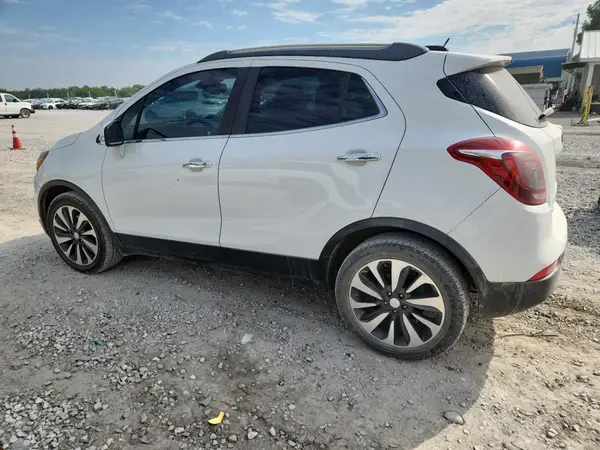 KL4CJBSB9HB070658 2017 BUICK ENCORE - Image 2