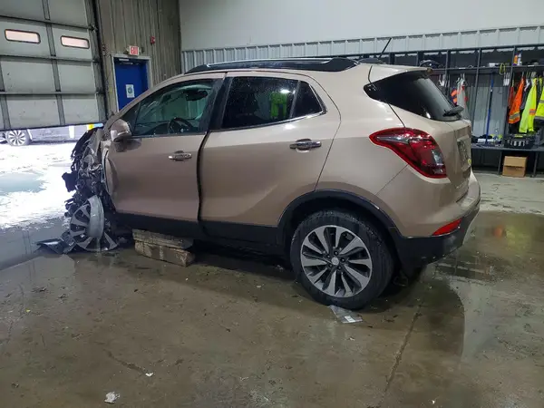 KL4CJBSB9JB636369 2018 BUICK ENCORE - Image 2