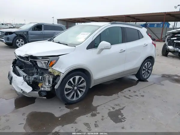 KL4CJBSM1HB130031 2017 BUICK ENCORE - Image 2
