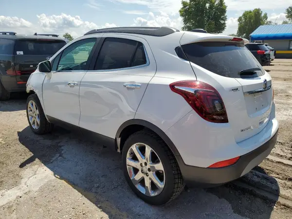 KL4CJBSM8JB589532 2018 BUICK ENCORE - Image 2