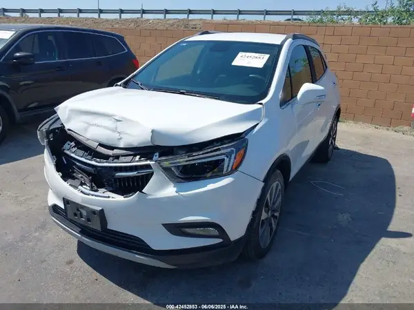 KL4CJCSB0HB114018 2017 BUICK ENCORE - Image 2