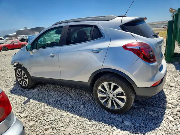 KL4CJCSB0JB531449 2018 BUICK ENCORE - Image 2