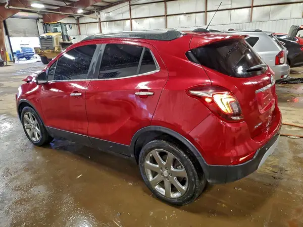 KL4CJCSB0JB556805 2018 BUICK ENCORE - Image 2