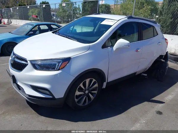 KL4CJCSB0LB061846 2020 BUICK ENCORE - Image 2
