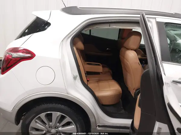 KL4CJCSB1HB003915 2017 BUICK ENCORE - Image 8